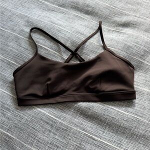 Alo Yoga Airlift Intrigue Bra in Espresso